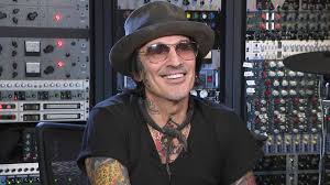 Tommy Lee