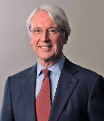 Les Hinton