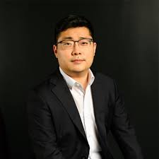 Tim Hwang
