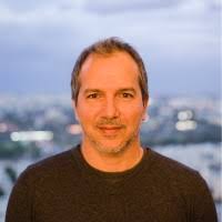 Yaniv Vakrat
