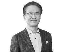 Kenichiro Yoshida
