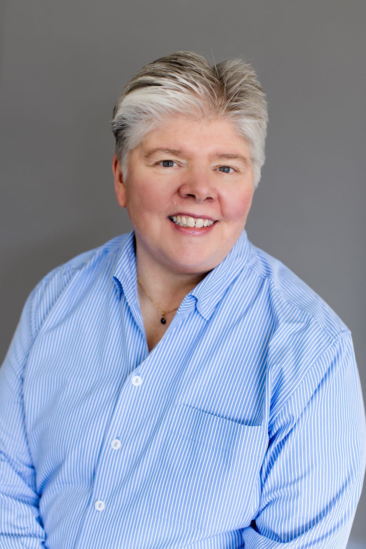 Elizabeth Nelson