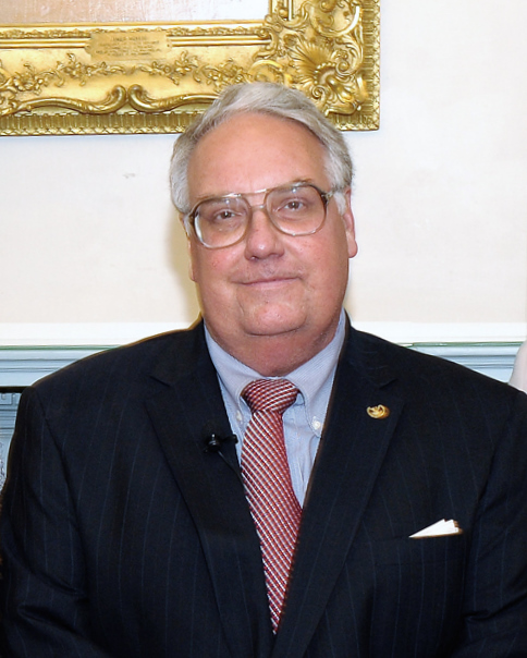 Howard Buffett