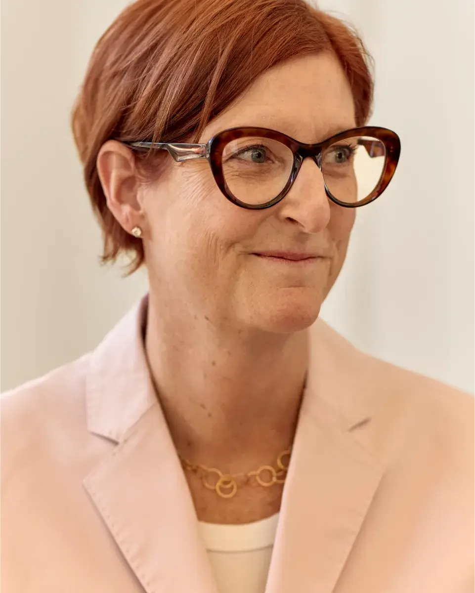 Kate Bueker