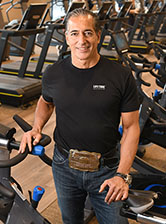Bahram Akradi